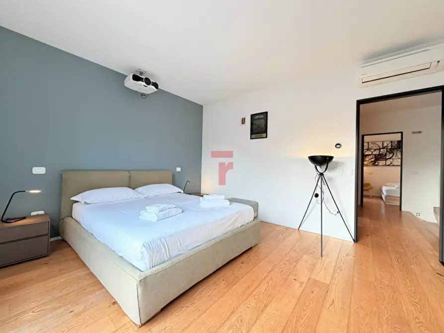 Immagine 16 di Casa trifamiliare in vendita  in Via Normandia a Padova
