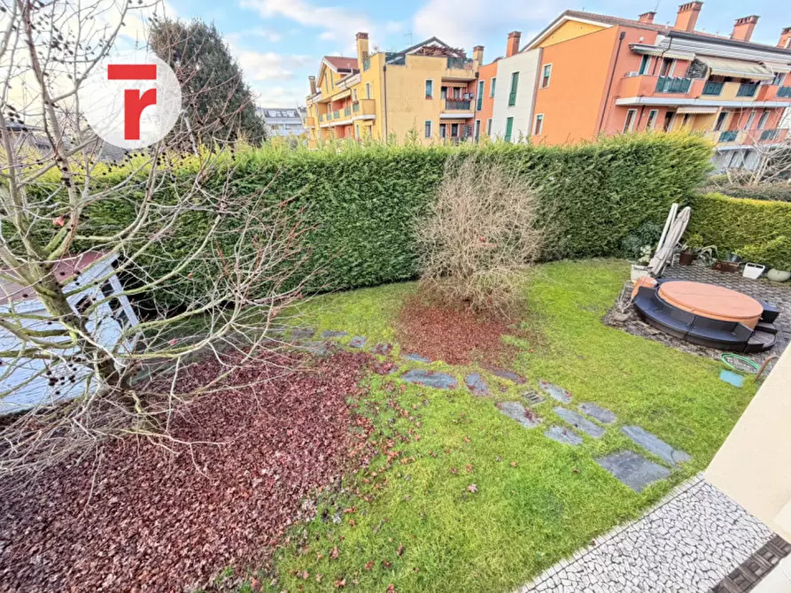 Immagine 29 di Casa trifamiliare in vendita  in Via Salvo D'Acquisto a Noventa Padovana