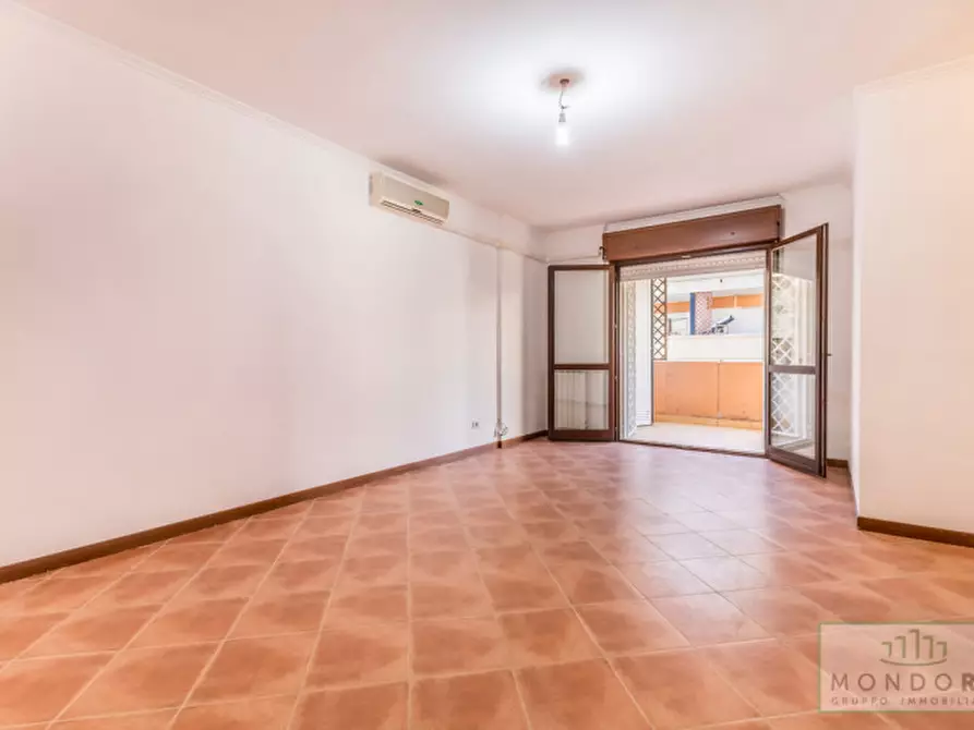 Immagine 4 di Appartamento in vendita  in Via Arturo Danusso  23 a Roma