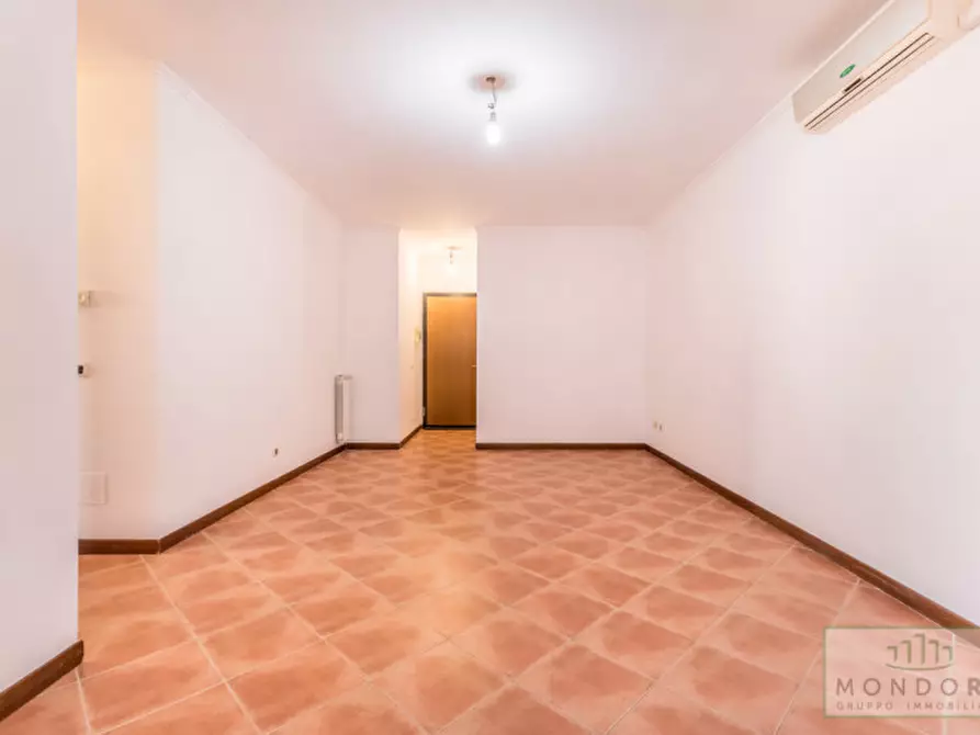 Immagine 6 di Appartamento in vendita  in Via Arturo Danusso  23 a Roma