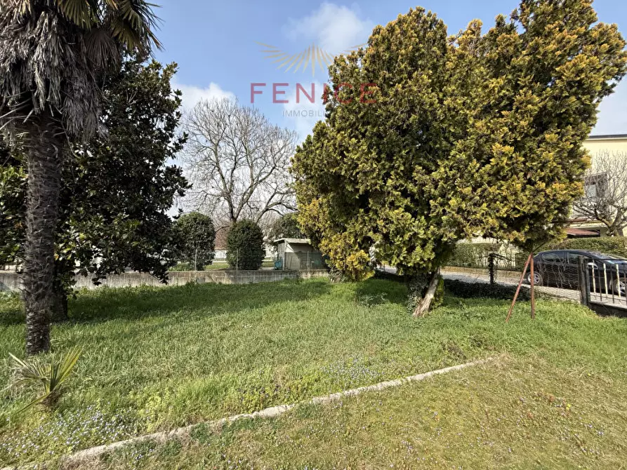 Immagine 6 di Terreno in vendita  in via XVIII Giugno 20 a Susegana