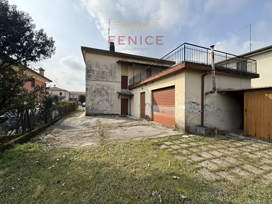 Immagine 7 di Terreno in vendita  in via XVIII Giugno 20 a Susegana