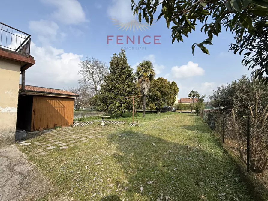 Immagine 9 di Terreno in vendita  in via XVIII Giugno 20 a Susegana