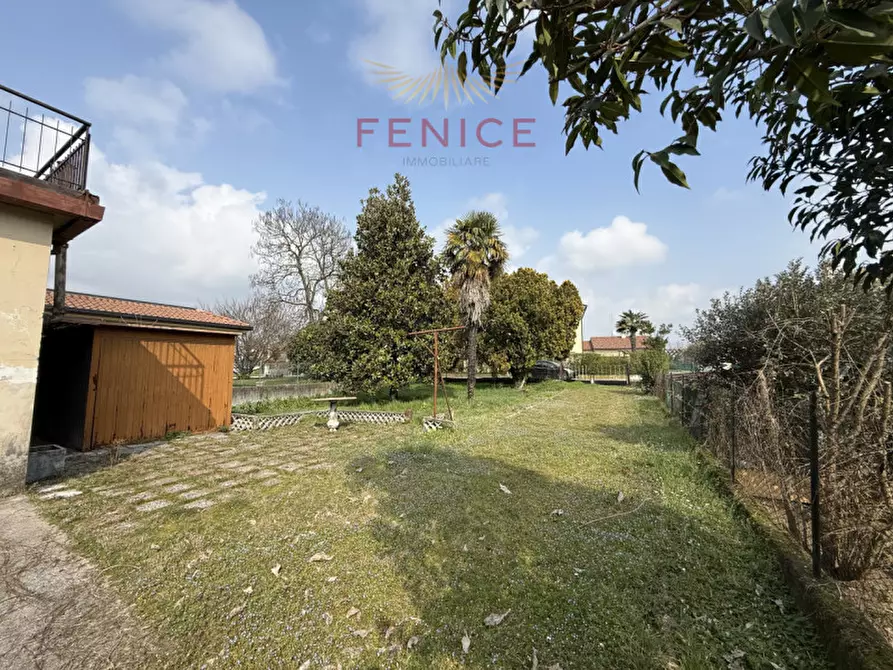 Immagine 12 di Terreno in vendita  in via XVIII Giugno 20 a Susegana