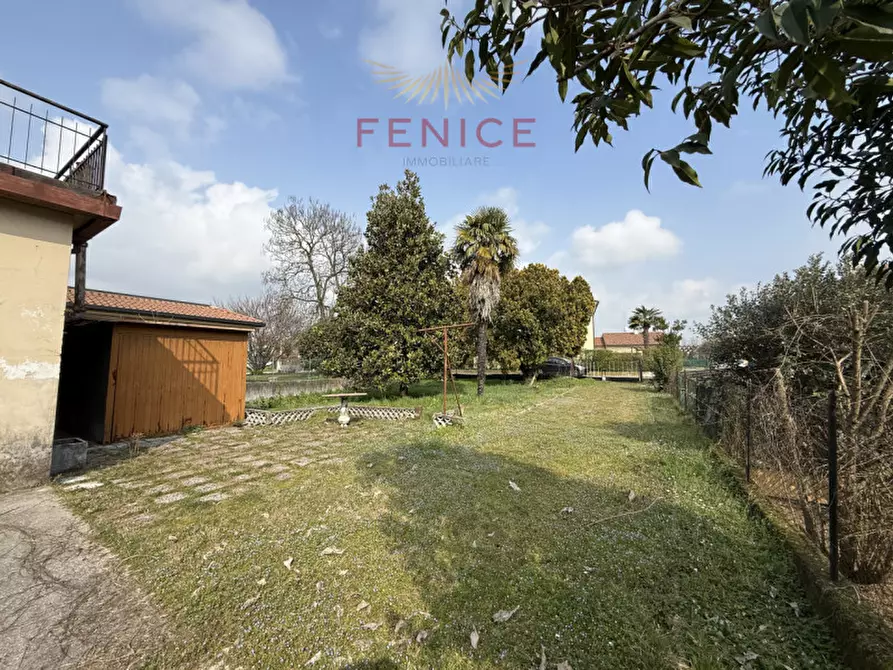 Immagine 14 di Terreno in vendita  in via XVIII Giugno 20 a Susegana