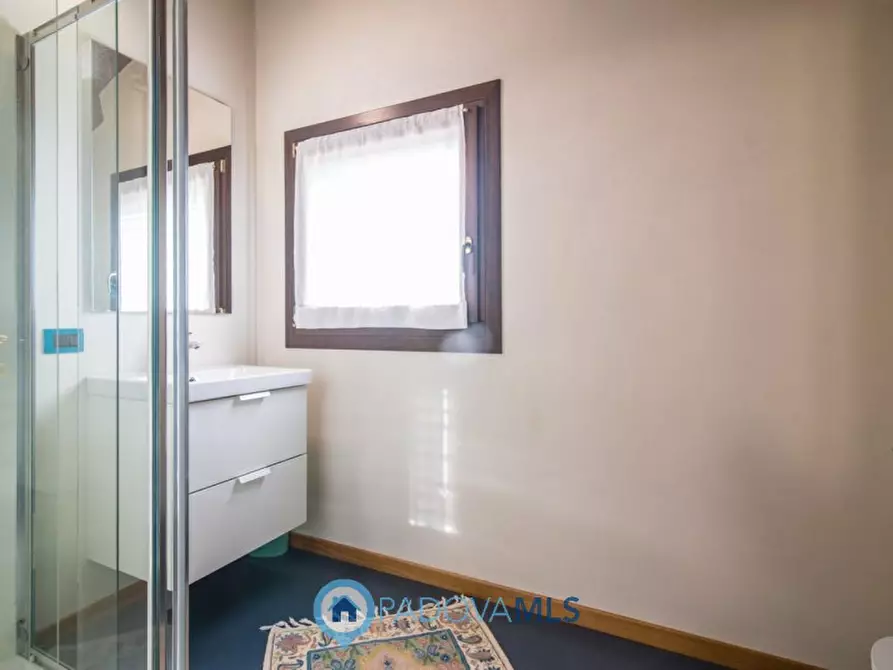 Immagine 10 di Villa in vendita  in Via Fiorita Nuova a Cadoneghe