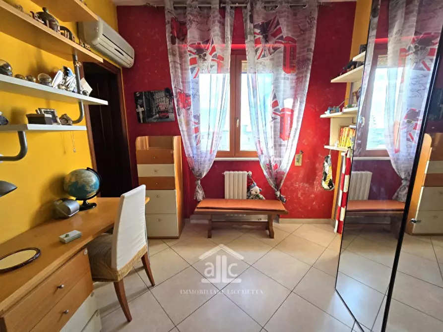 Immagine 9 di Appartamento in vendita  in Via E. A. Mario 3b a Lecce