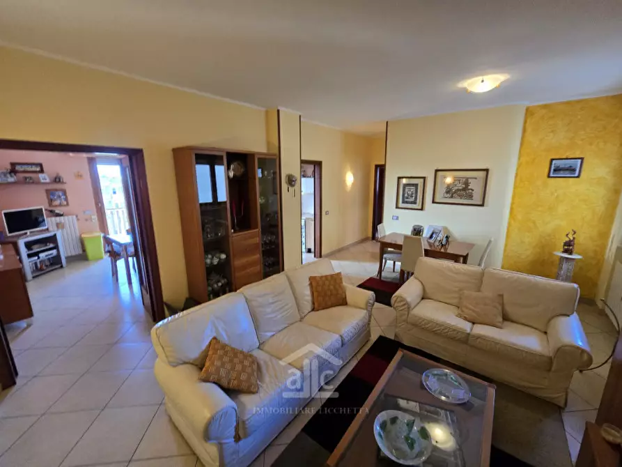 Immagine 13 di Appartamento in vendita  in Via E. A. Mario 3b a Lecce