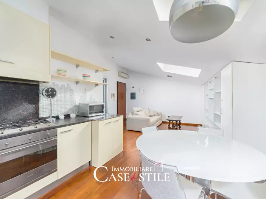 Immagine 6 di Appartamento in vendita  in Via Cicala a Sarzana