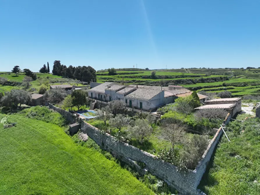 Immagine 10 di Villa in vendita  in SP 58 a Ragusa