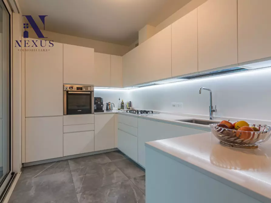 Immagine 15 di Appartamento in vendita  a Fano