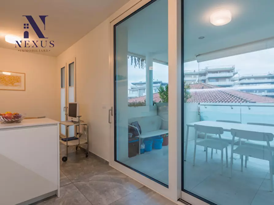 Immagine 16 di Appartamento in vendita  a Fano