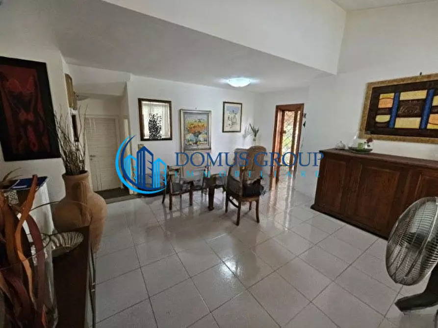 Immagine 7 di Villa in vendita  in Via Fratelli Maristi a Roma