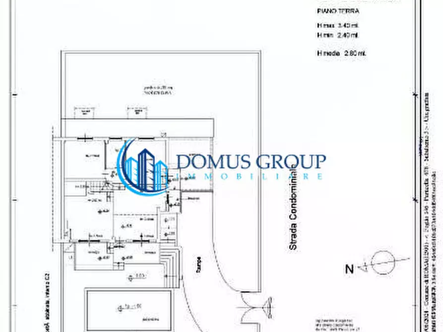 Immagine 33 di Villa in vendita  in Via Fratelli Maristi a Roma