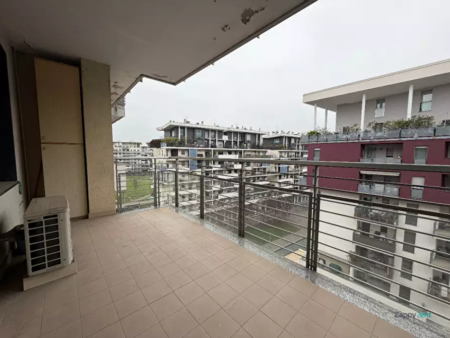 Immagine 24 di Appartamento in affitto  in Via Bruno Cassinari a Milano