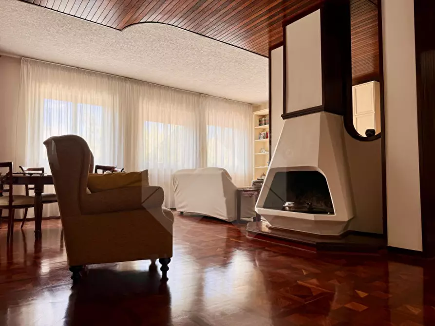 Immagine 5 di Appartamento in vendita  in Via Tiepolo 11 a Andria