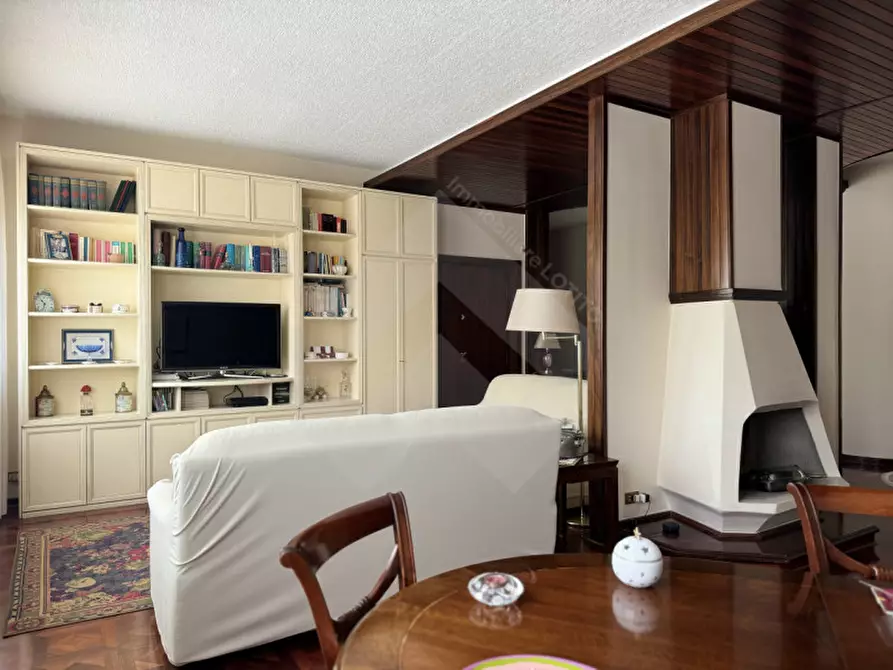 Immagine 6 di Appartamento in vendita  in Via Tiepolo 11 a Andria