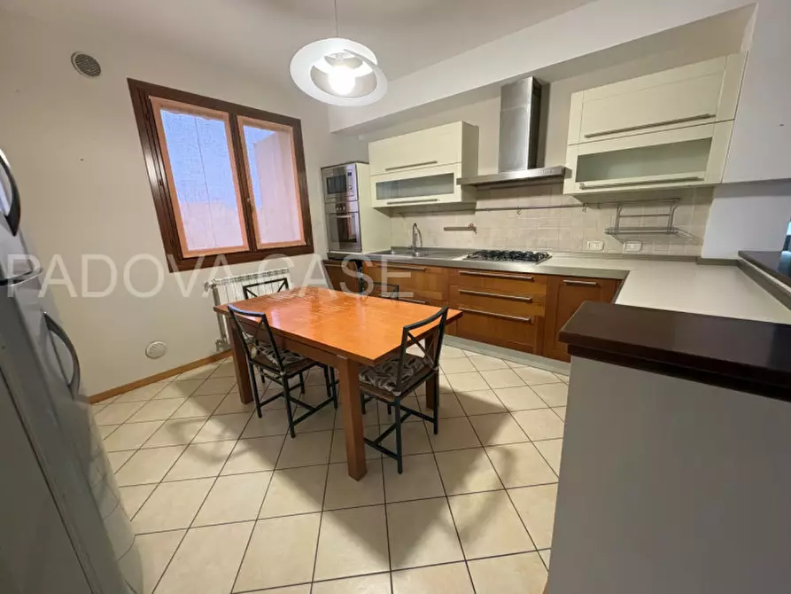 Immagine 2 di Appartamento in vendita  in via torino a Legnaro