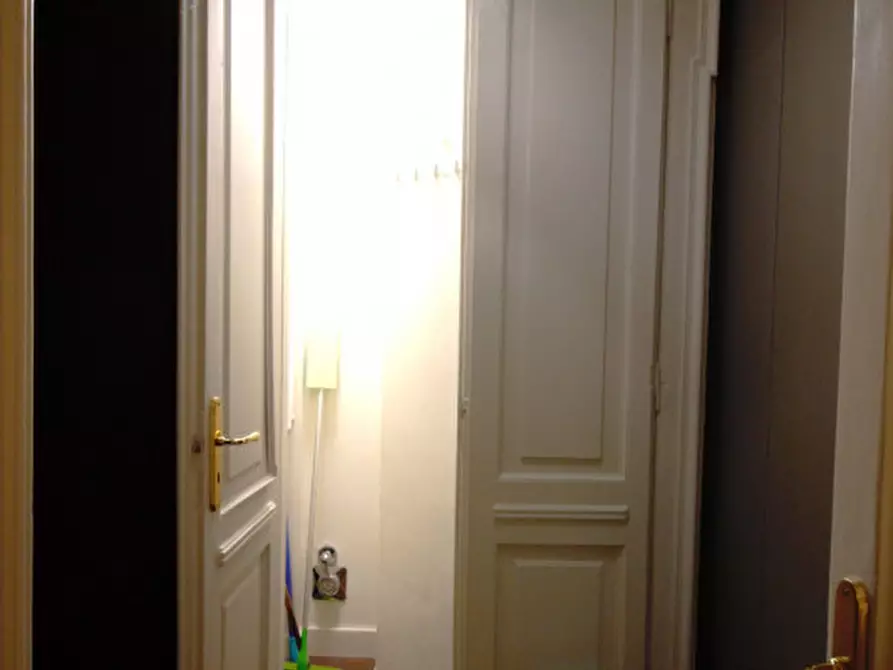 Immagine 19 di Appartamento in vendita  in Corso Regina Margherita, 102 a Torino