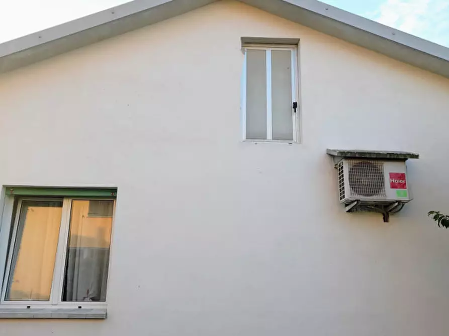 Immagine 13 di Villa in vendita  a Montegrotto Terme