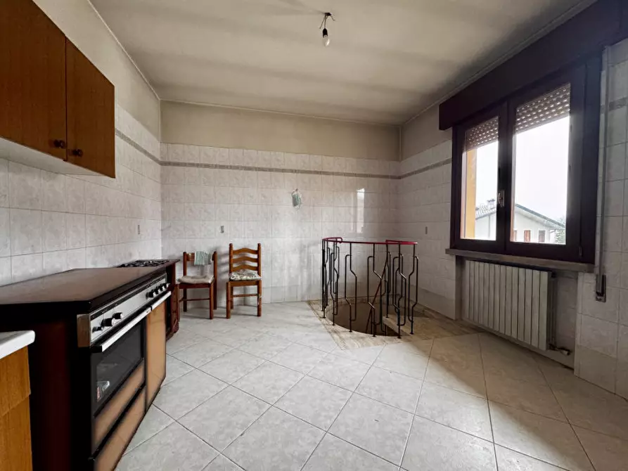 Immagine 9 di Casa indipendente in vendita  in Via Roma a Urbana