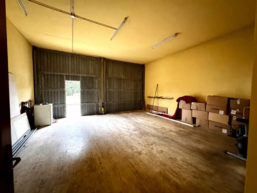 Immagine 26 di Casa indipendente in vendita  in Via Roma a Urbana