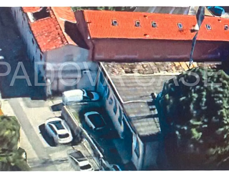 Immagine 16 di Laboratorio in vendita  in Via Belfiore a Padova