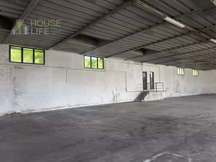 Immagine 1 di Capannone industriale in vendita  in Via cartiera a Lugo Di Vicenza