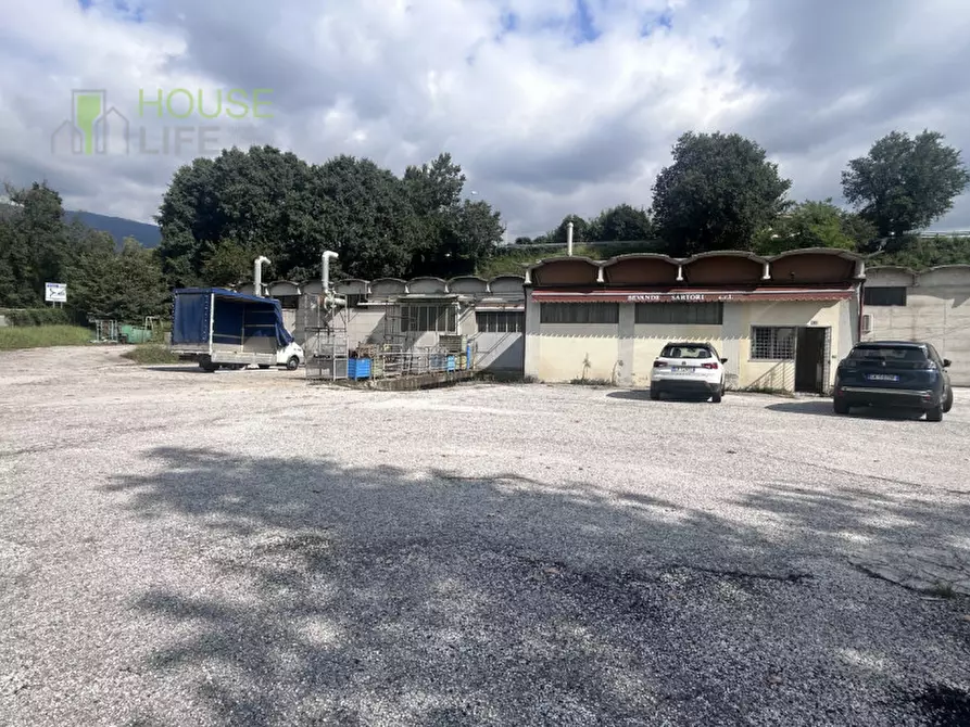 Immagine 18 di Capannone industriale in vendita  in Via cartiera a Lugo Di Vicenza