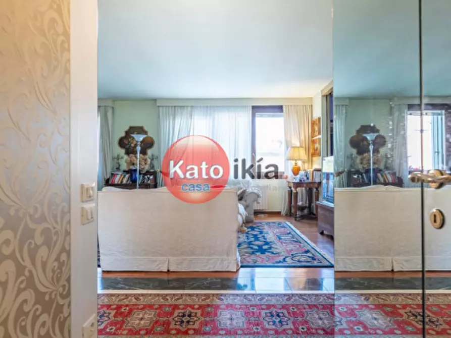 Immagine 3 di Appartamento in vendita  in Via Giotto a Creazzo