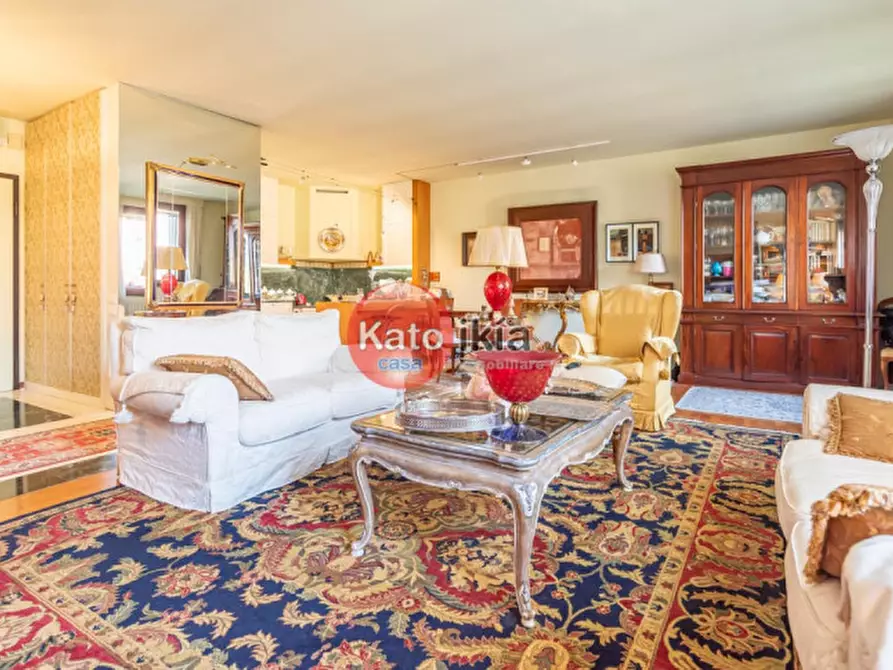 Immagine 5 di Appartamento in vendita  in Via Giotto a Creazzo