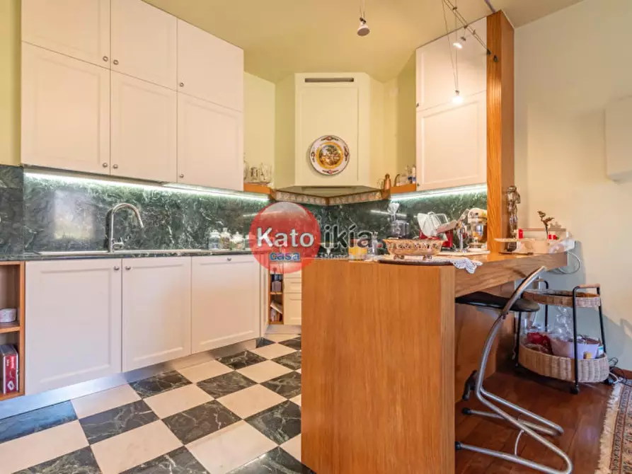 Immagine 10 di Appartamento in vendita  in Via Giotto a Creazzo