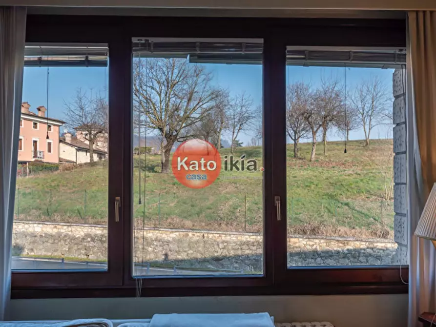 Immagine 13 di Appartamento in vendita  in Via Giotto a Creazzo