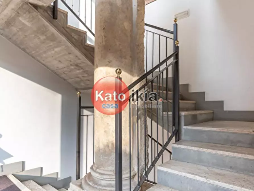 Immagine 14 di Appartamento in vendita  in Via Giotto a Creazzo