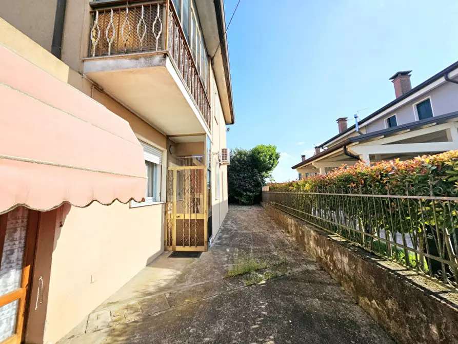 Immagine 9 di Casa bifamiliare in vendita  in VIA BRAGGIO a Ponso