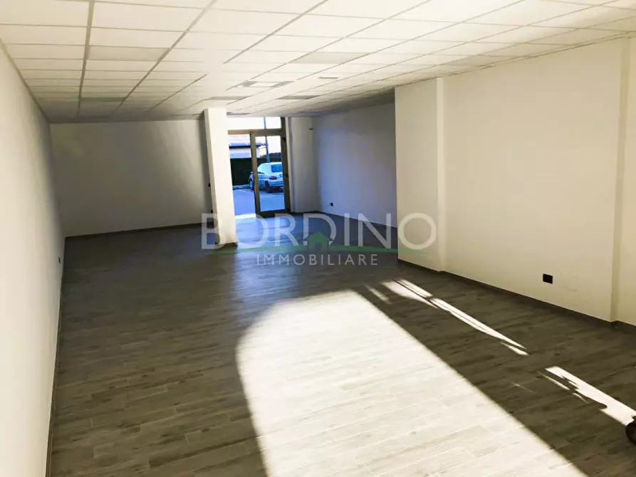 Immagine 8 di Ufficio in affitto  in Via IV Novembre, snc a Magliano Alfieri