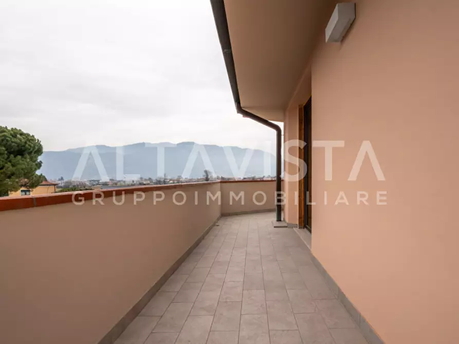 Immagine 8 di Appartamento in vendita  in Via Giuseppe Mazzini a Rezzato