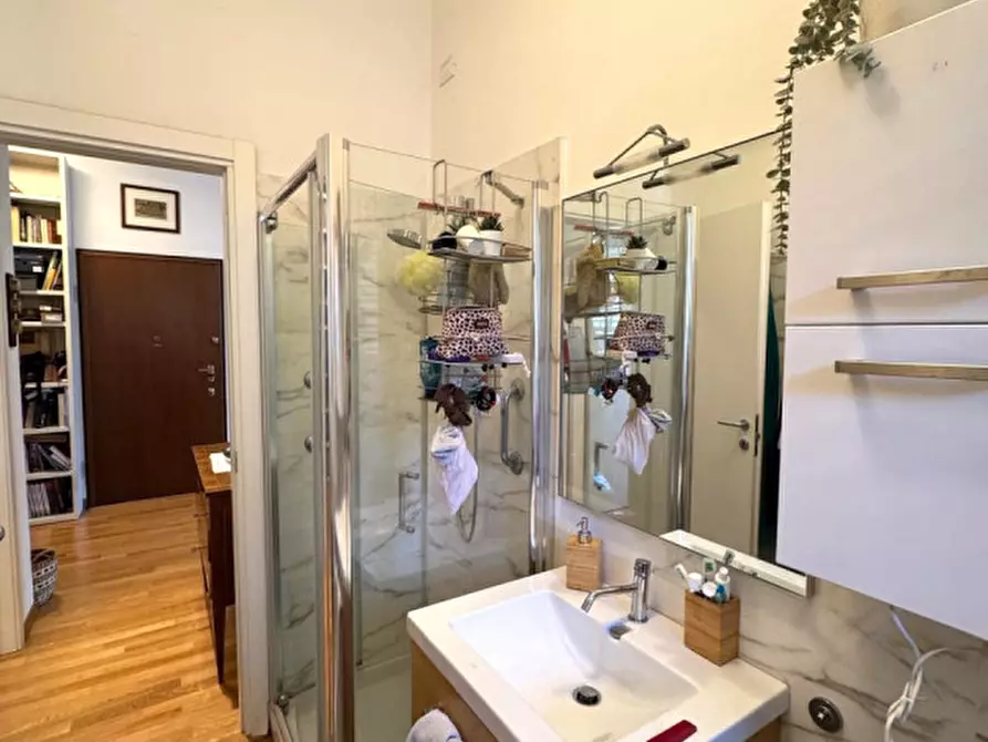 Immagine 9 di Appartamento in vendita  in V.LE DELLA VITTORIA a Ancona