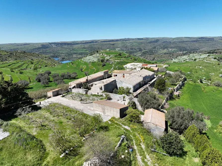 Immagine 9 di Villa in vendita  in SP 58 a Modica