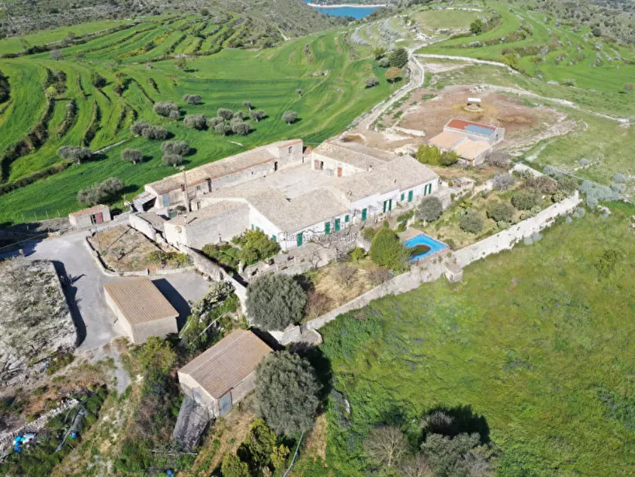 Immagine 39 di Villa in vendita  in SP 58 a Modica