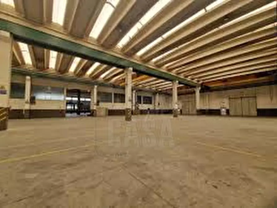 Immagine 1 di Capannone industriale in affitto  in via Magnadola a Motta Di Livenza