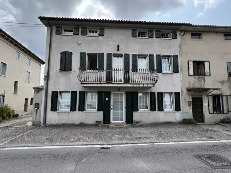 Immagine 1 di Villetta a schiera in vendita  in Via A.Ferrarin a Zanè