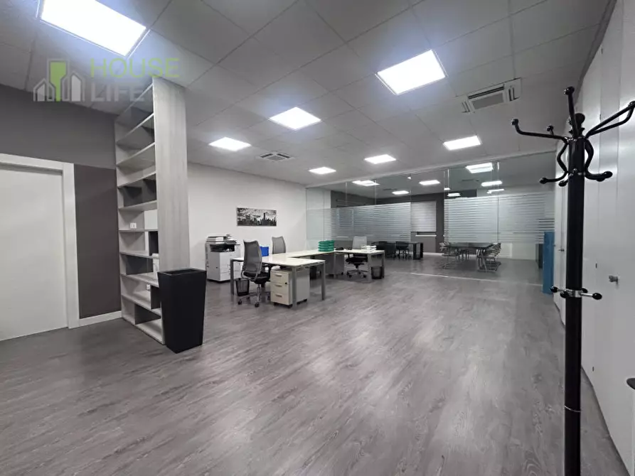 Immagine 2 di Ufficio in vendita  in Via Prà Bordoni a Zanè