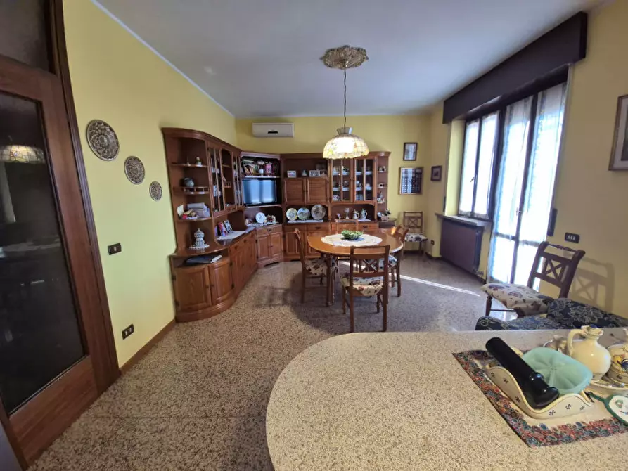 Immagine 11 di Appartamento in vendita  in Via Brigate Alpine a Villafranca Di Verona