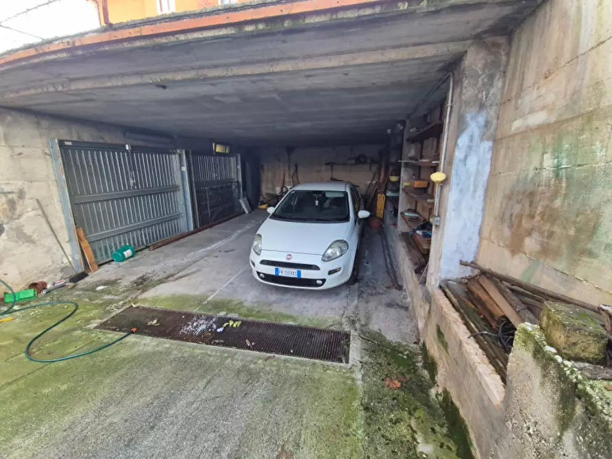 Immagine 34 di Appartamento in vendita  in Via Brigate Alpine a Villafranca Di Verona