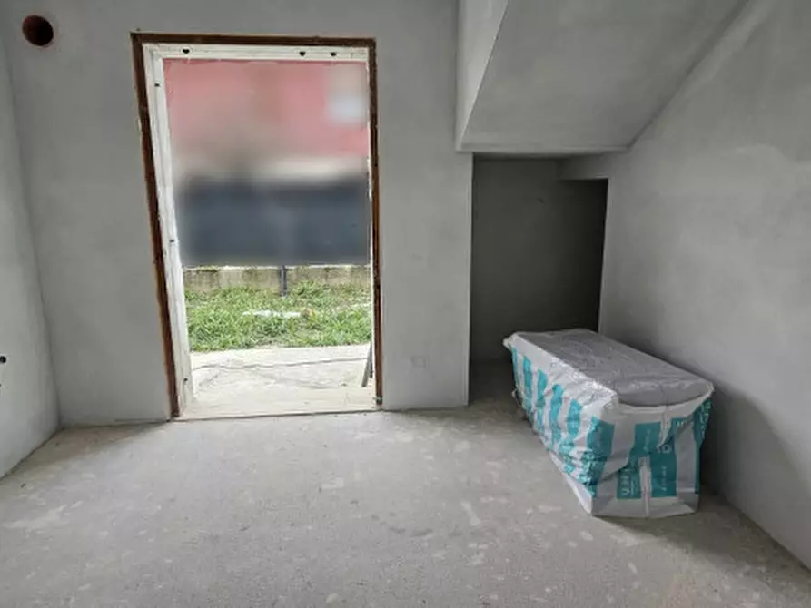 Immagine 1 di Casa trifamiliare in vendita  in Via Frassanedo a Legnaro