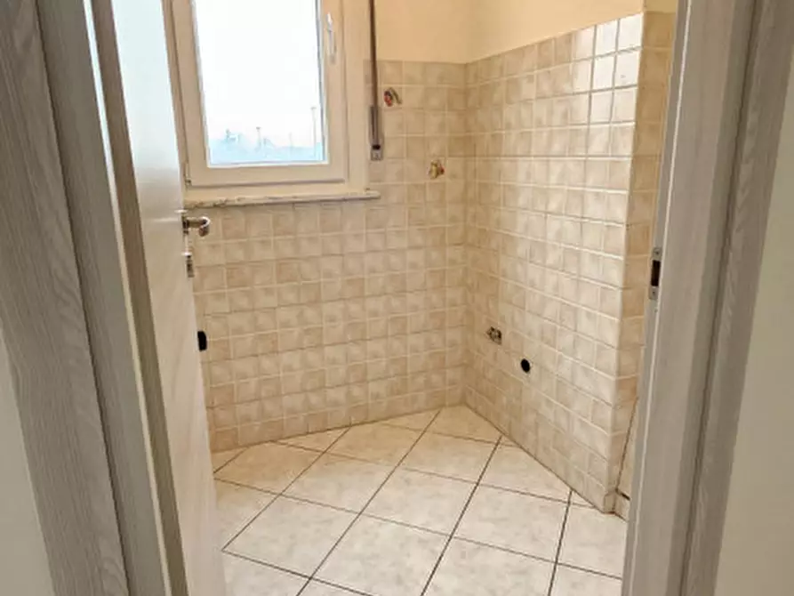 Immagine 7 di Appartamento in affitto  in PIAZZA LEONARDO DA VINCI 31 a Asti