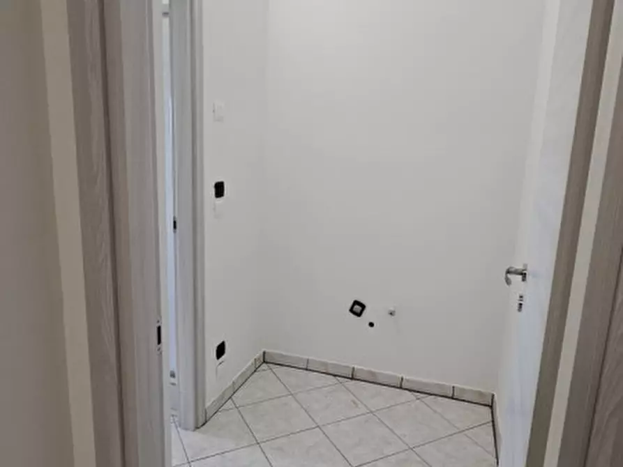 Immagine 10 di Appartamento in affitto  in PIAZZA LEONARDO DA VINCI 31 a Asti