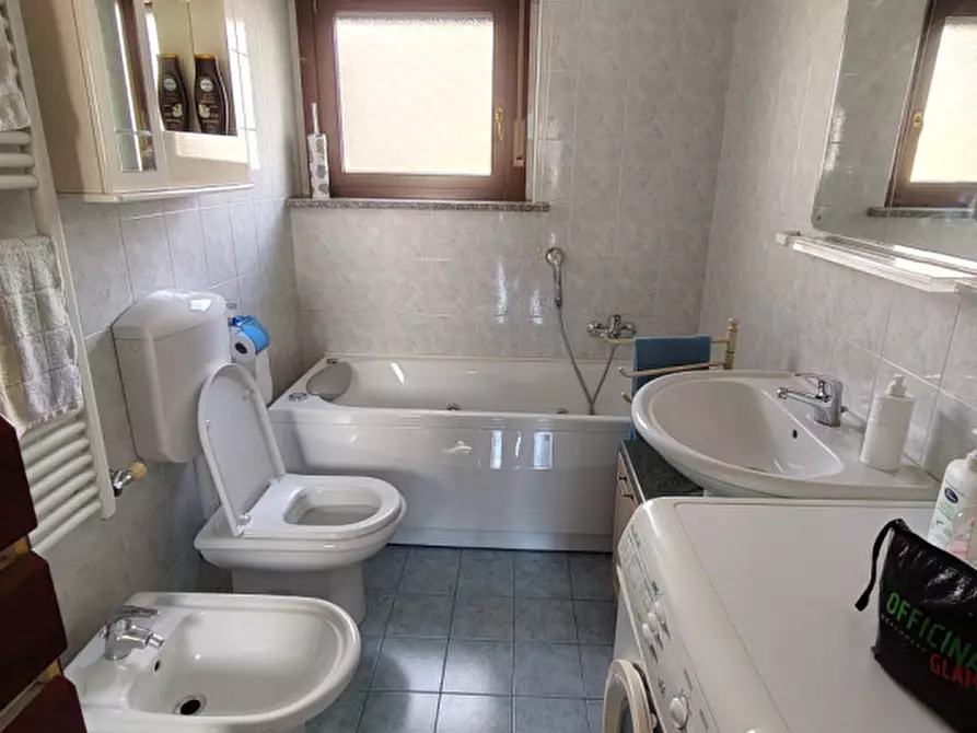 Immagine 9 di Appartamento in vendita  in Corso Enrico Gamba, 36 a Torino