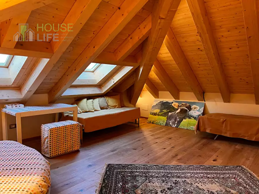 Immagine 23 di Casa bifamiliare in vendita  in via XXVII aprile a Roana